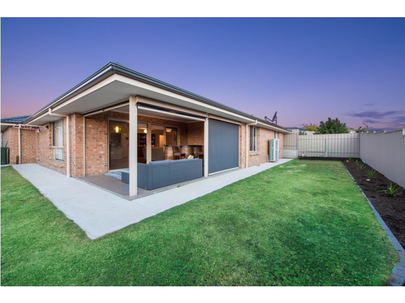 8 Robe Court, Seaford Rise SA 5169