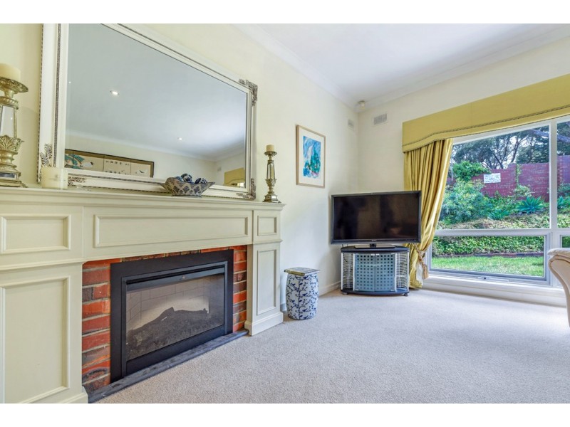 32 Banksia Crescent, Belair SA 5052