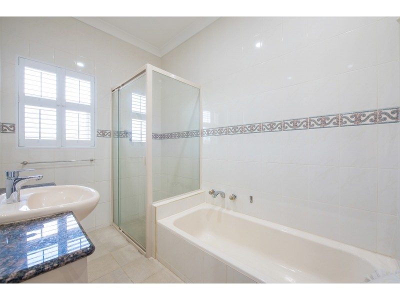 32 Banksia Crescent, Belair SA 5052