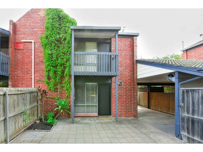 11 Watervale Ct, Darlington SA 5047