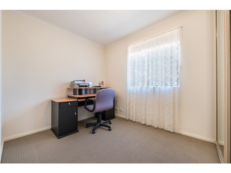 37 Marsden Place, Huntfield Heights SA 5163