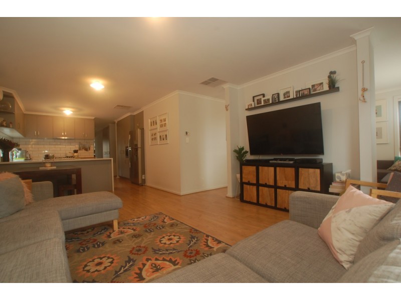 23 Sunderland Crescent, Seaford SA 5169