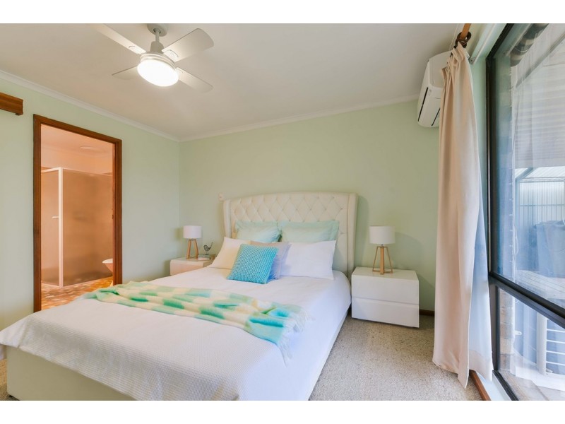 5 Macdonald Road, Christie Downs SA 5164