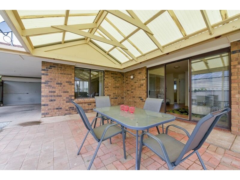 33 Robinson Road, Old Noarlunga SA 5168