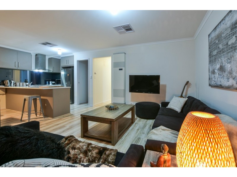 6 Cook Street, Seaford Meadows SA 5169