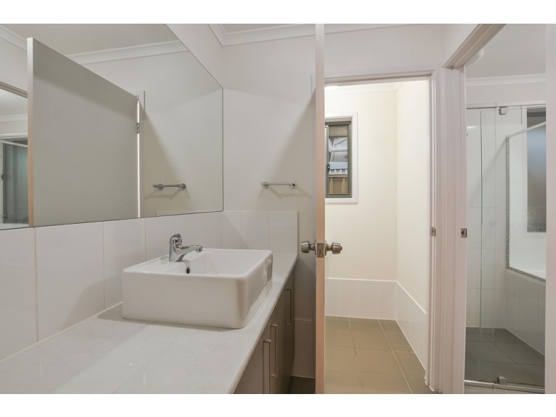 6 Cook Street, Seaford Meadows SA 5169