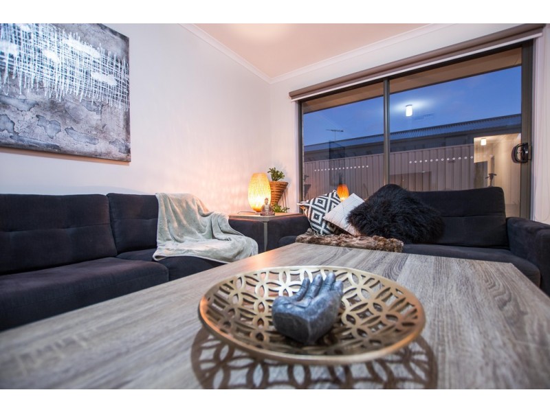 6 Cook Street, Seaford Meadows SA 5169