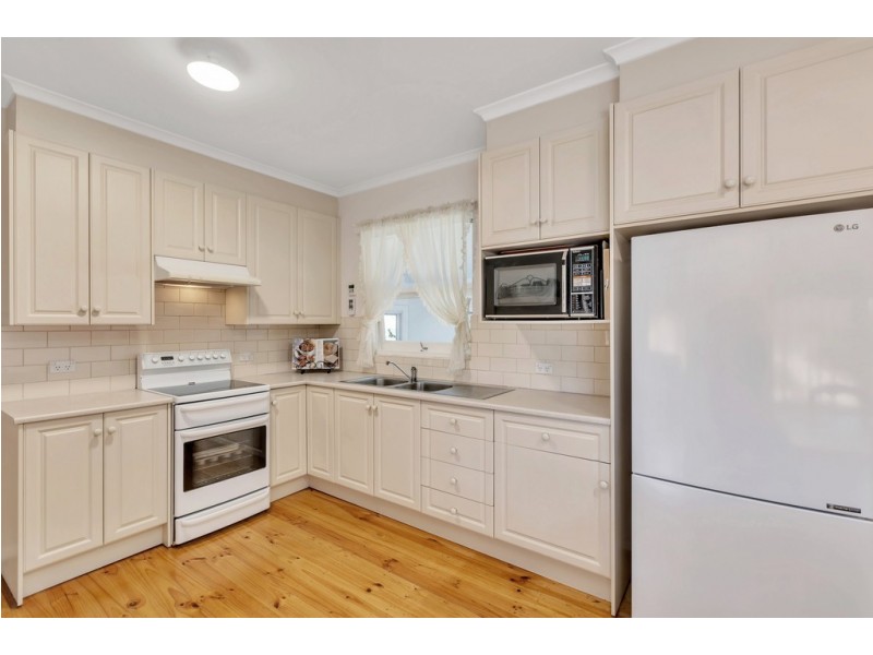 17 Lucas Street, Reynella SA 5161