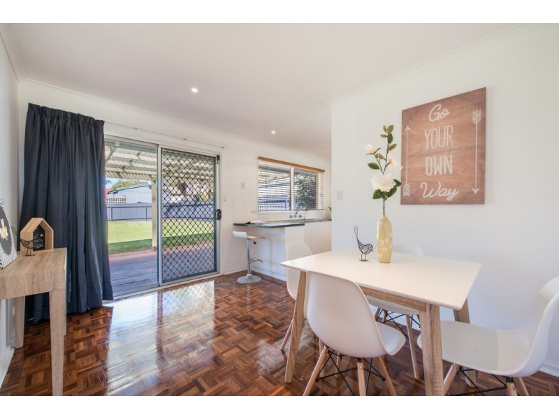 6 Heather Drive, Christie Downs SA 5164