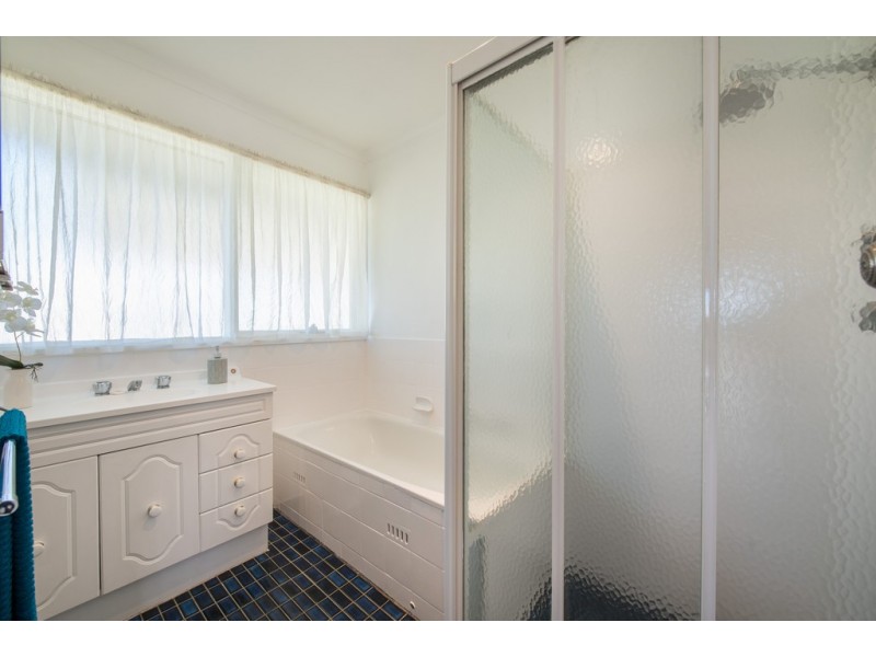 6 Heather Drive, Christie Downs SA 5164