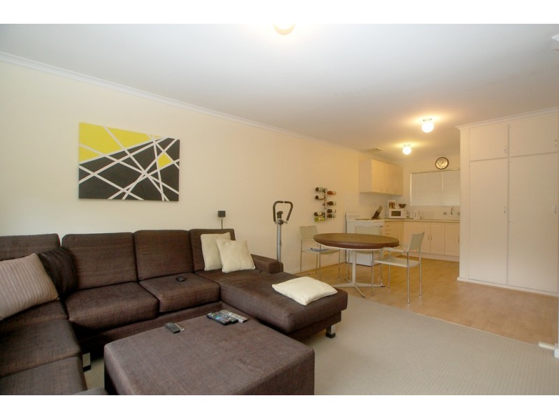 2/41 Wallala Avenue, Park Holme SA 5043