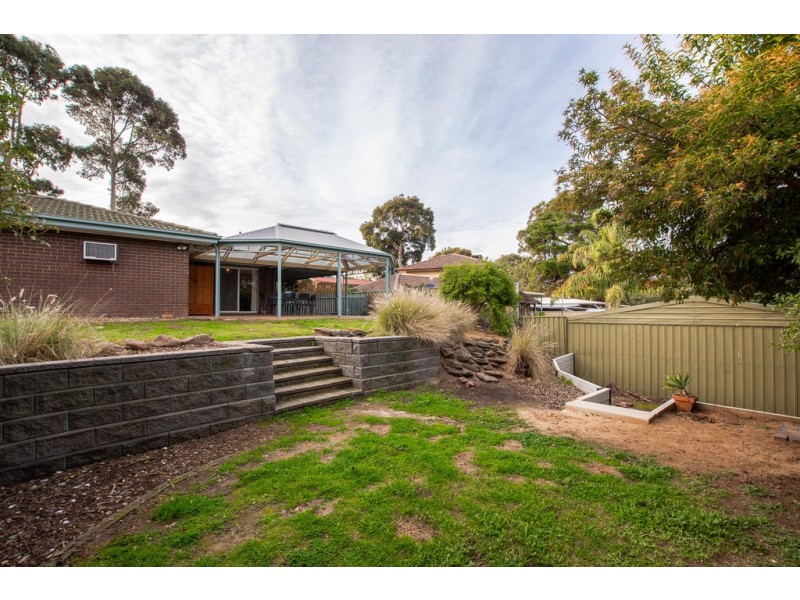 15 Waterview Crescent, O’halloran Hill SA 5158