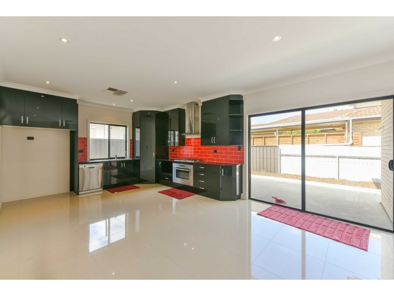 35 Second Ave, Ascot Park SA 5043