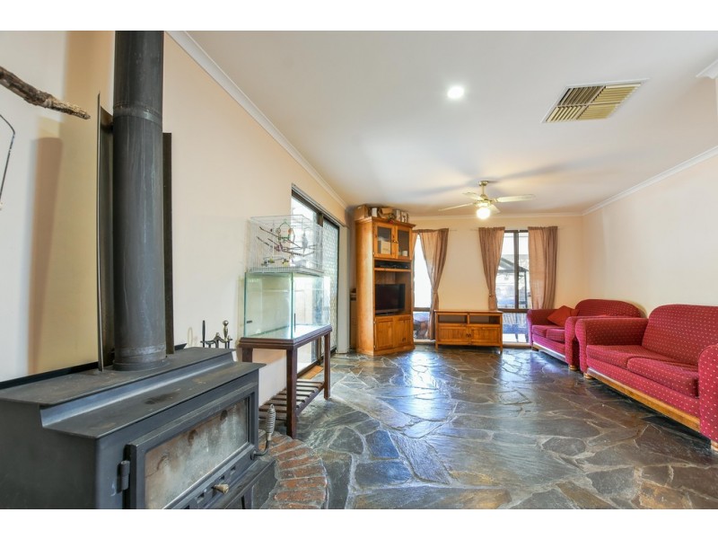 15 Evelyn Sturt Drive, Willunga SA 5172