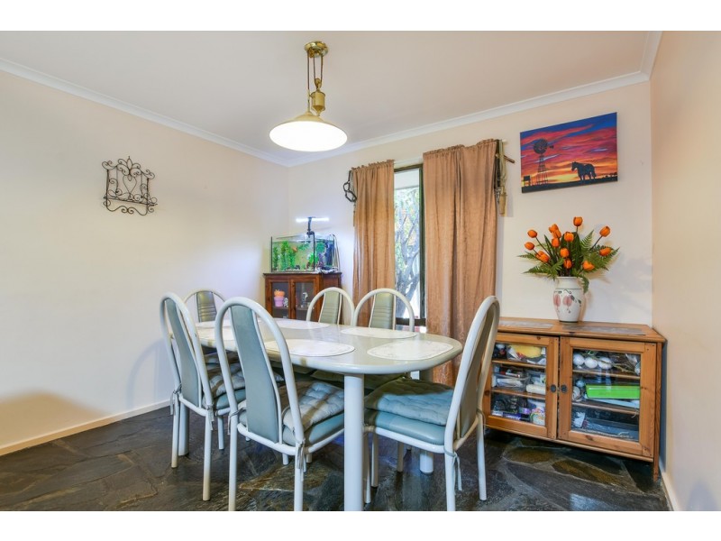 15 Evelyn Sturt Drive, Willunga SA 5172