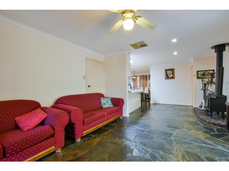 15 Evelyn Sturt Drive, Willunga SA 5172