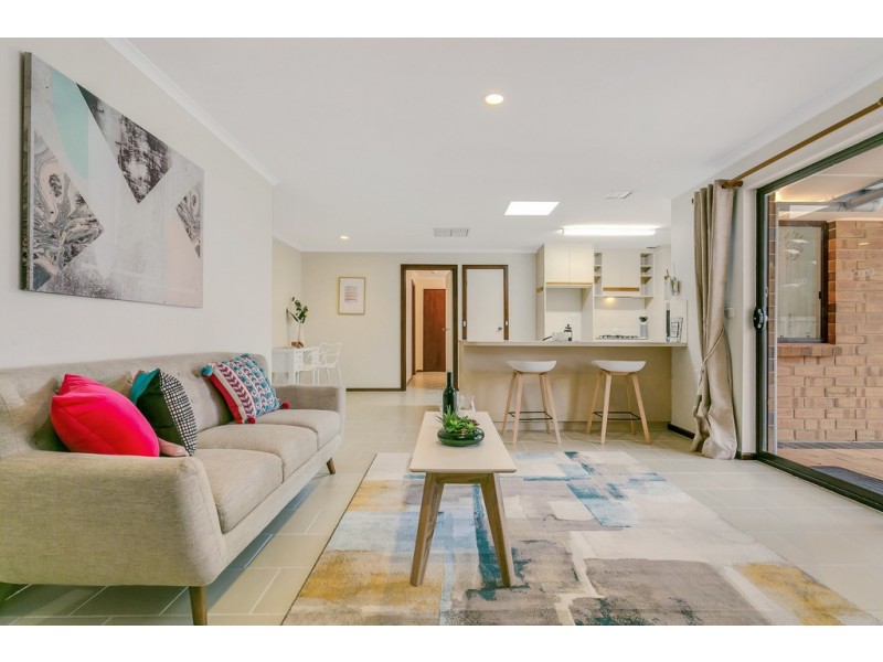 10 Leabrook Place, Morphett Vale SA 5162