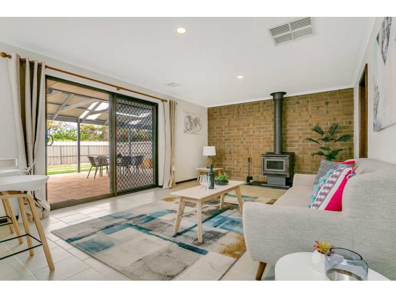 10 Leabrook Place, Morphett Vale SA 5162