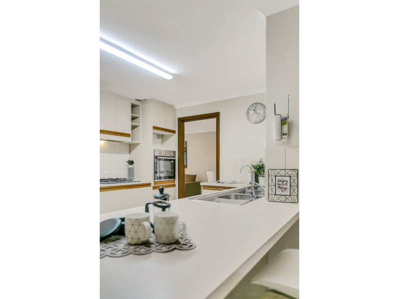 10 Leabrook Place, Morphett Vale SA 5162