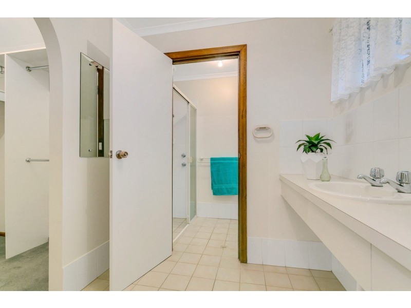 10 Leabrook Place, Morphett Vale SA 5162