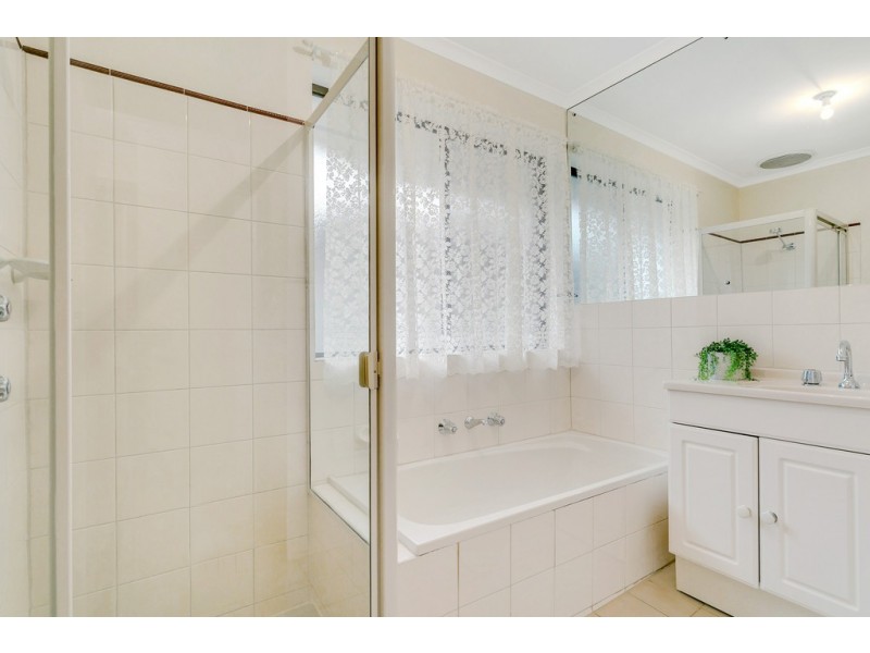 10 Leabrook Place, Morphett Vale SA 5162