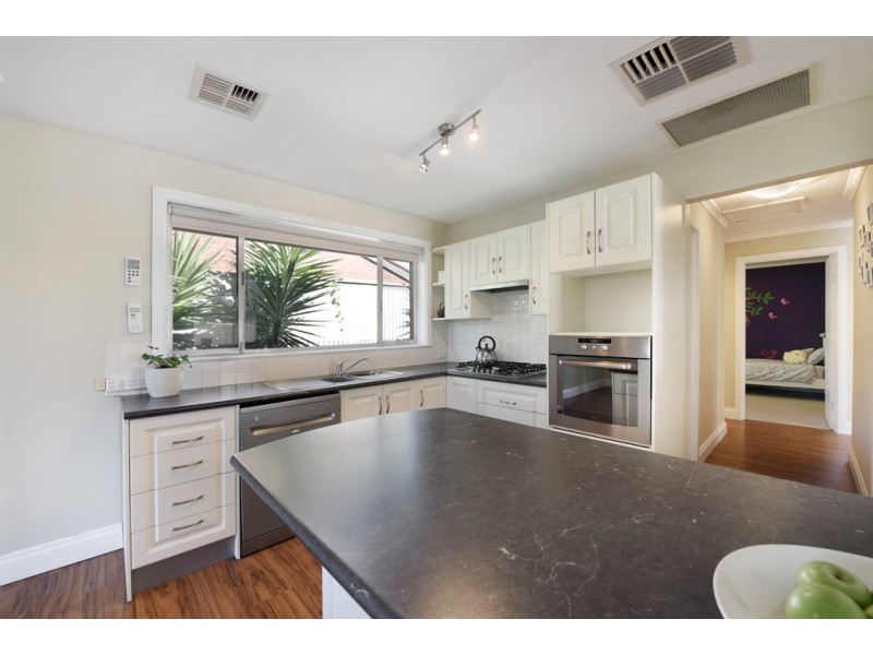 11 George Street, Reynella SA 5161