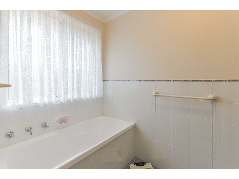26 Alana Walk, Woodcroft SA 5162