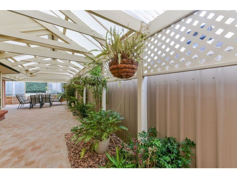 26 Alana Walk, Woodcroft SA 5162