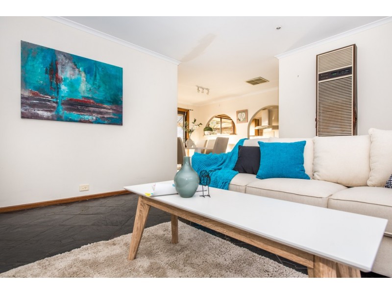 28 Maple Avenue, Aberfoyle Park SA 5159