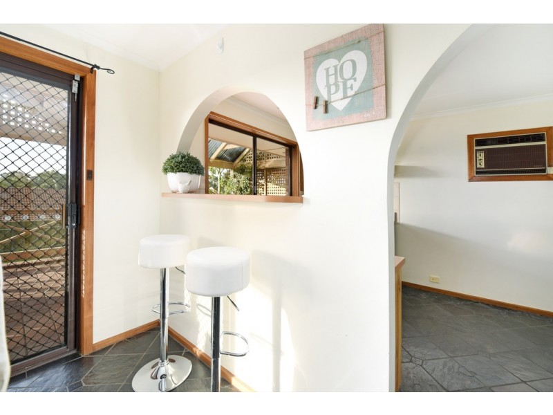 28 Maple Avenue, Aberfoyle Park SA 5159