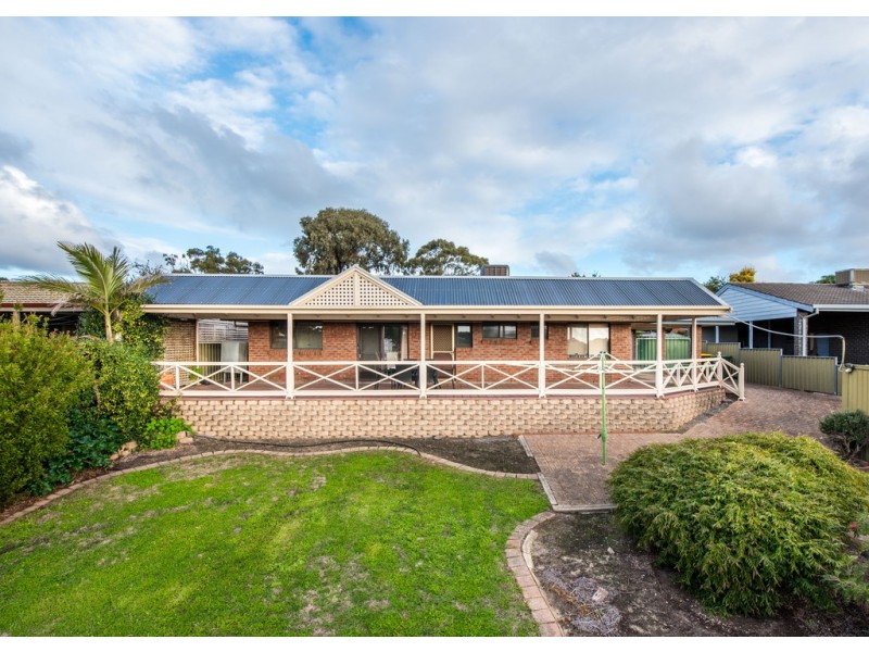28 Maple Avenue, Aberfoyle Park SA 5159