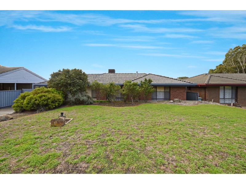 28 Maple Avenue, Aberfoyle Park SA 5159