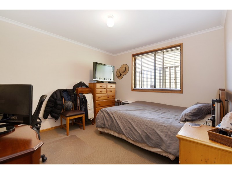 10 Rosina Street, Woodcroft SA 5162