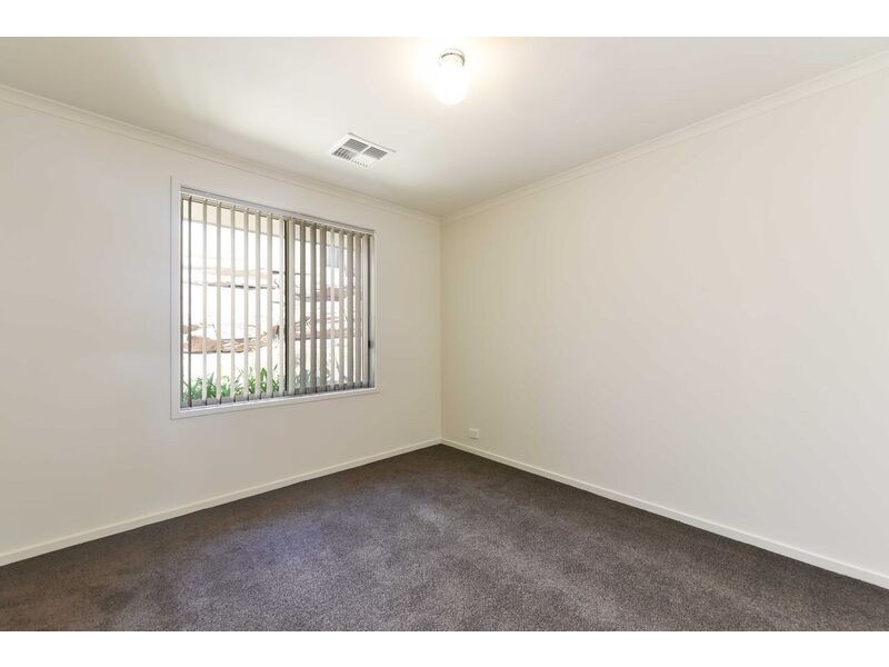 24 Albany Way, Seaford Rise SA 5169