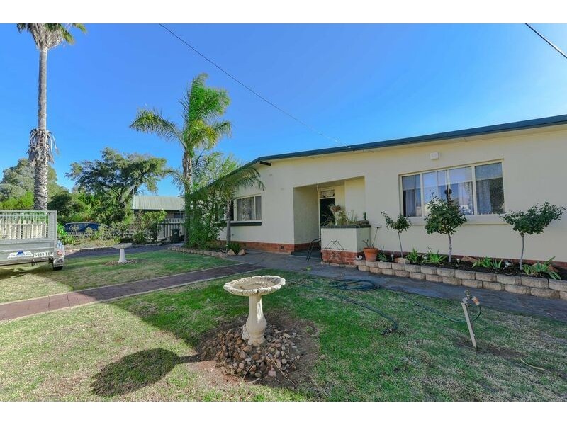 2 Carbnet Place, Seacombe Gardens SA 5047