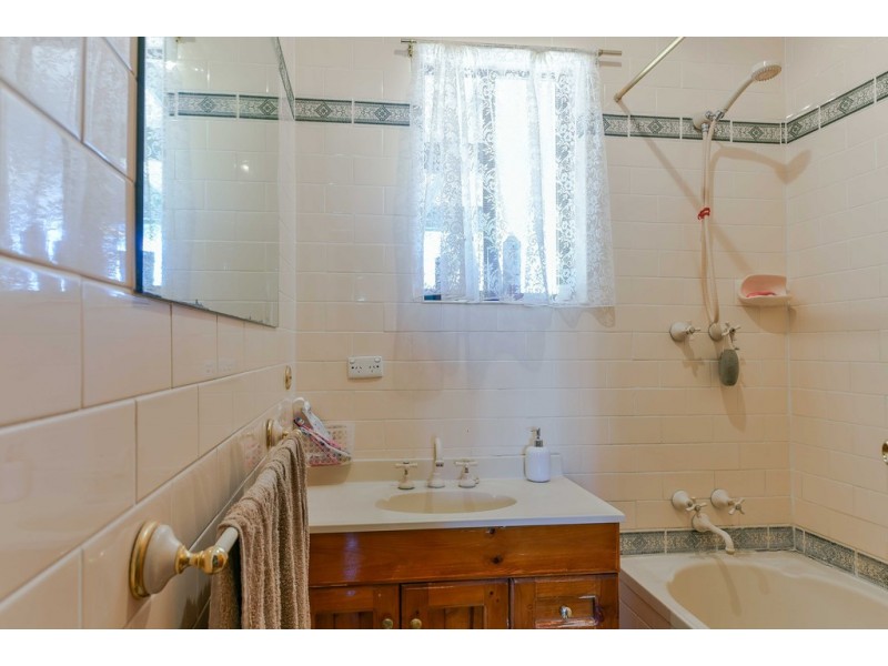 2 Carbnet Place, Seacombe Gardens SA 5047