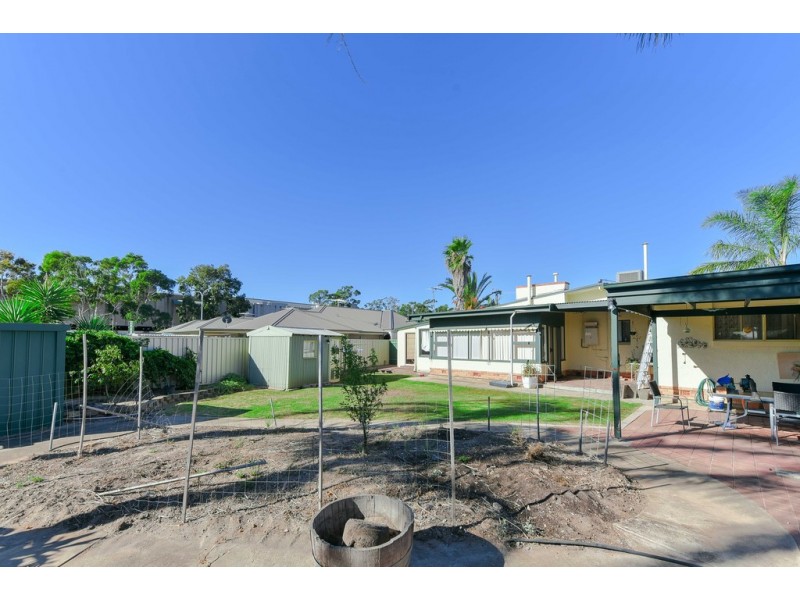 2 Carbnet Place, Seacombe Gardens SA 5047