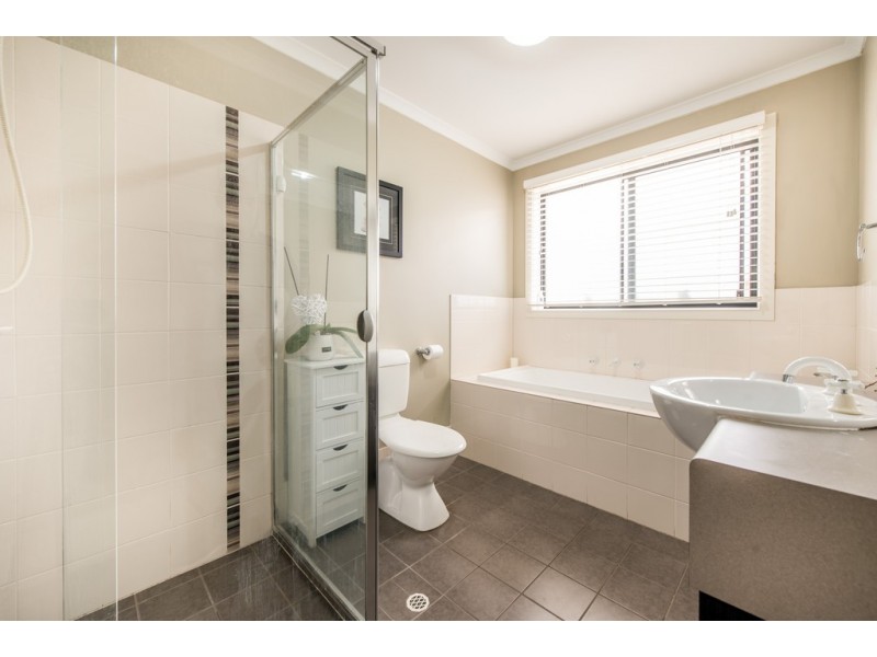 8 Moss Court, Aldinga Beach SA 5173