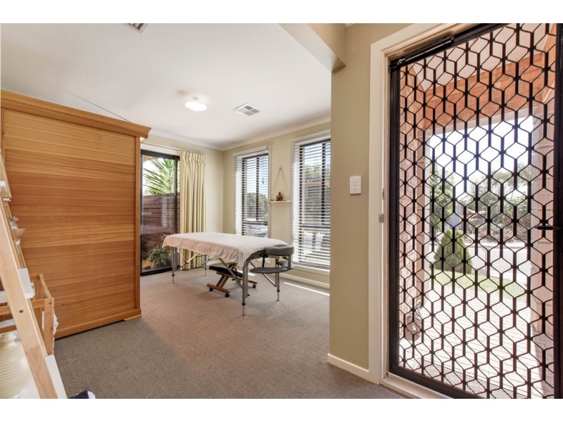 8 Moss Court, Aldinga Beach SA 5173