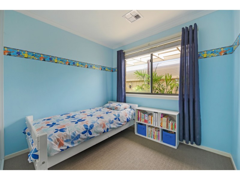 8 Moss Court, Aldinga Beach SA 5173