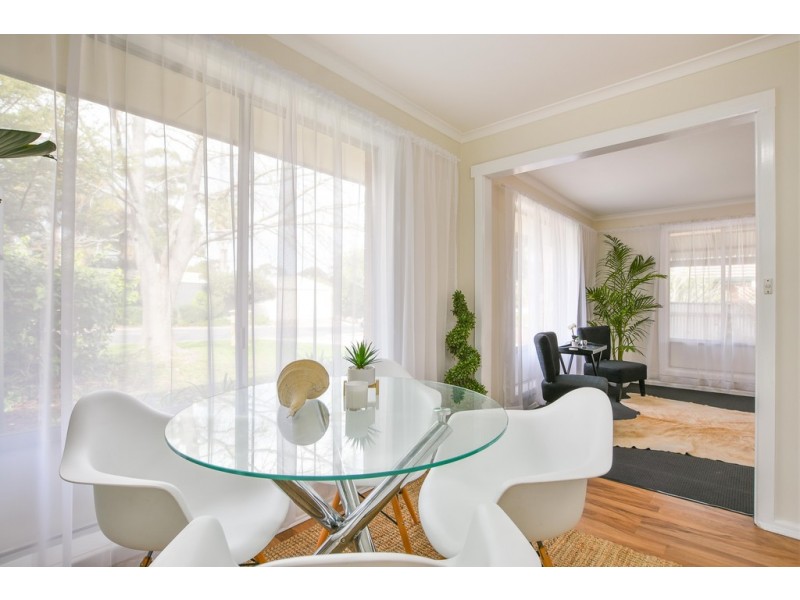 6 Elm Street, Happy Valley SA 5159