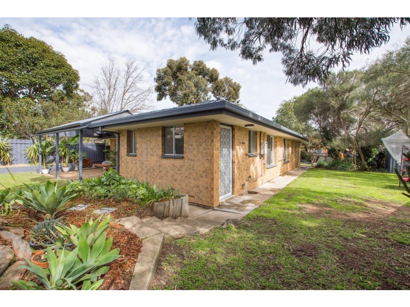 6 Elm Street, Happy Valley SA 5159