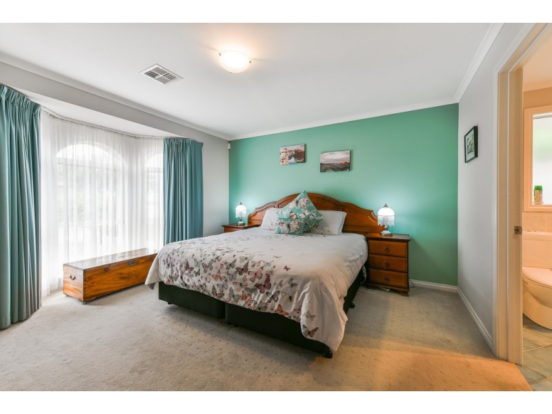 19 Sandery Avenue, Seacombe Gardens SA 5047