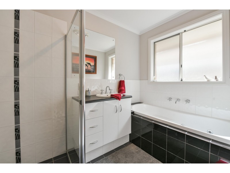 19 Sandery Avenue, Seacombe Gardens SA 5047