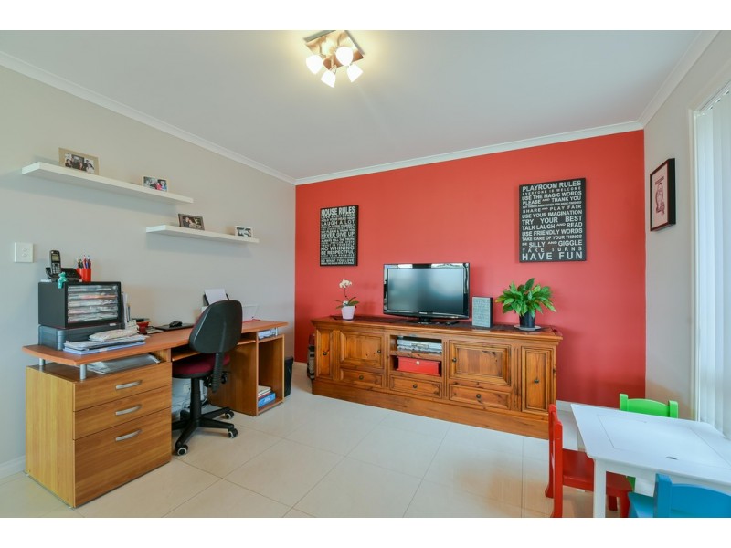 19 Sandery Avenue, Seacombe Gardens SA 5047