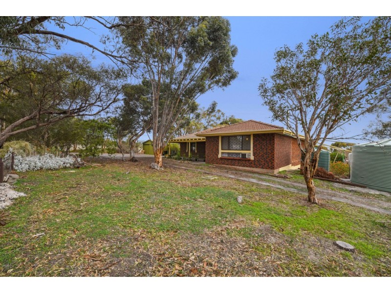304 Upper Penneys Hill Road, Onkaparinga Hills SA 5163