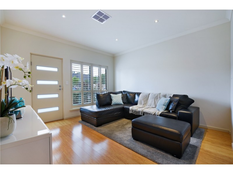 12A Rotorua Avenue, Park Holme SA 5043