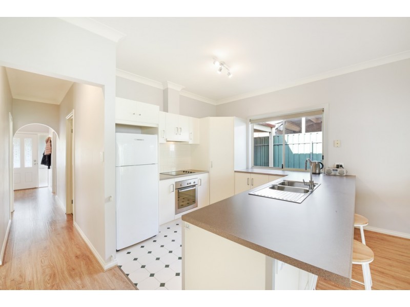 54 Allworth Drive, Happy Valley SA 5159
