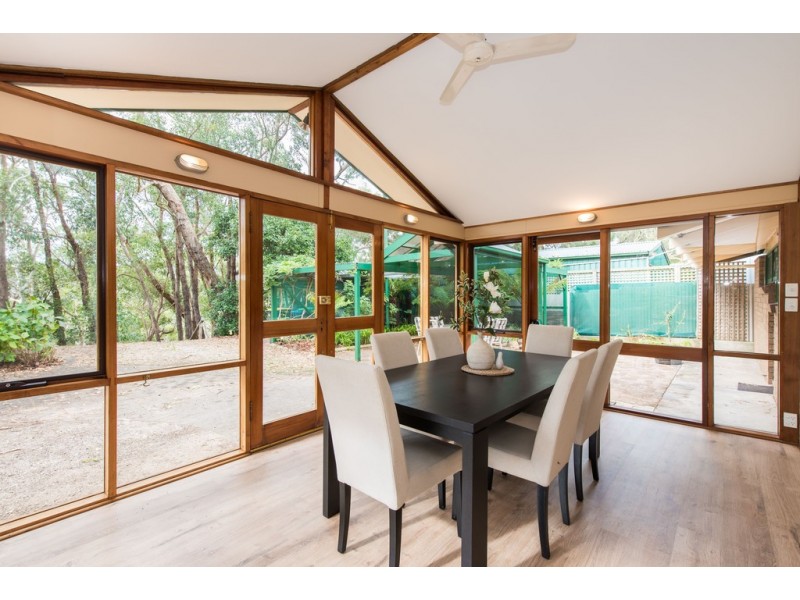 82 Sheoak Road, Crafers West SA 5152
