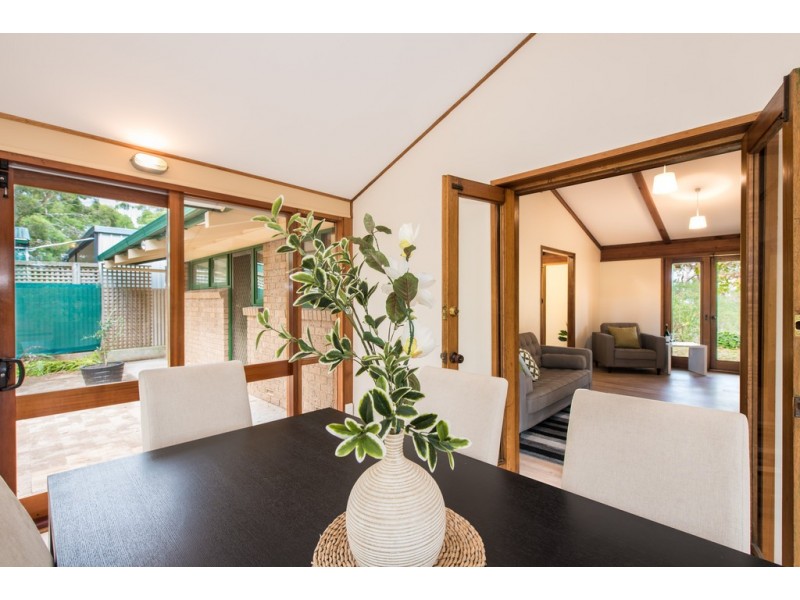 82 Sheoak Road, Crafers West SA 5152